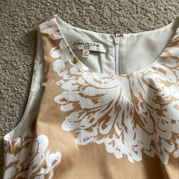 Women’s Evan Picone Floral Sheath Dress - Picture 2 of 3